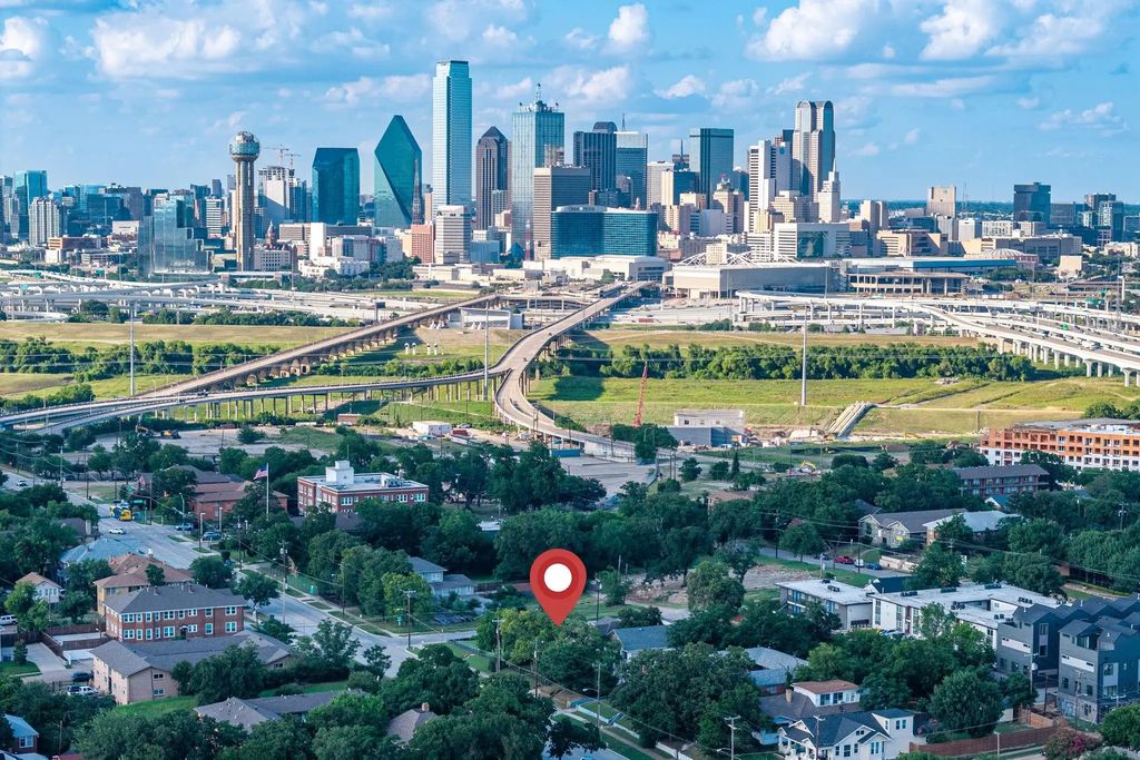722 N Marsalis Avenue, Dallas