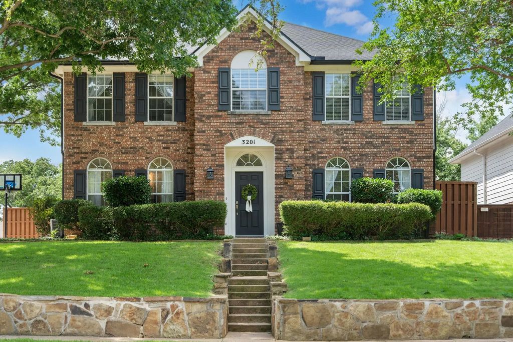 3201 Shady Glen Drive, Grapevine