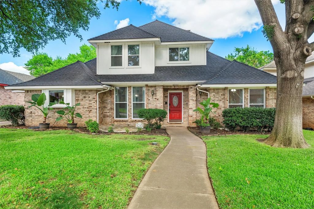 4203 Oak Springs Drive, Arlington