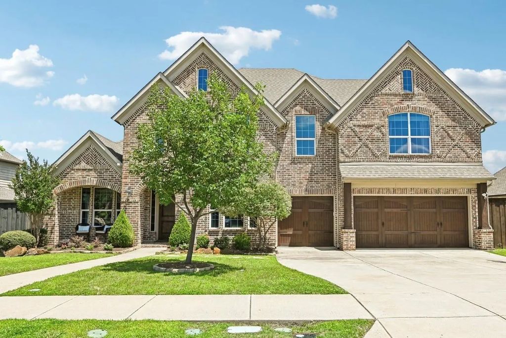 4664 Whispering Lake Drive, Frisco