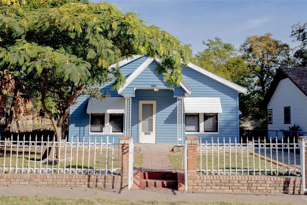 2855 Sharon Street, Dallas