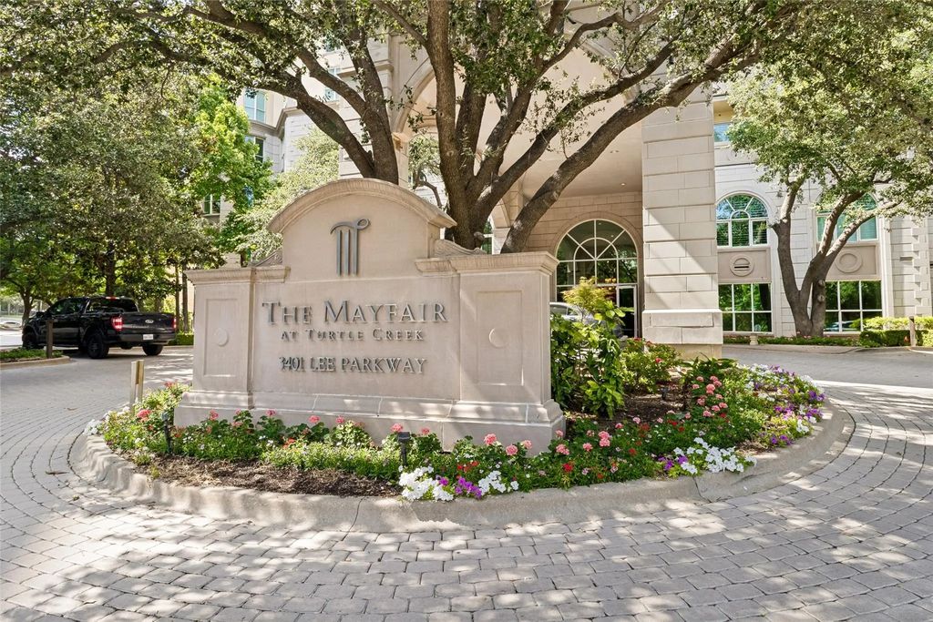 3401 Lee Parkway 401, Dallas