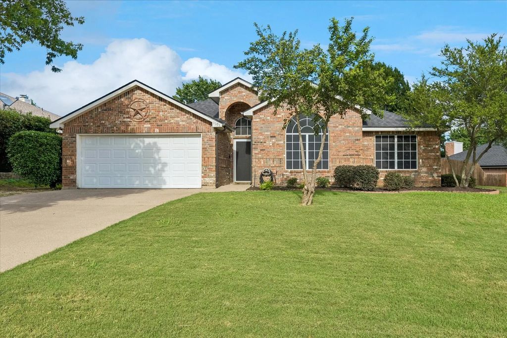 1701 Fern Drive, Mansfield