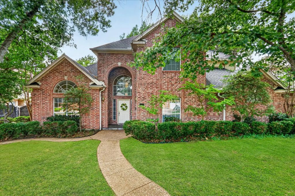 5424 Emerald Park Boulevard, Arlington