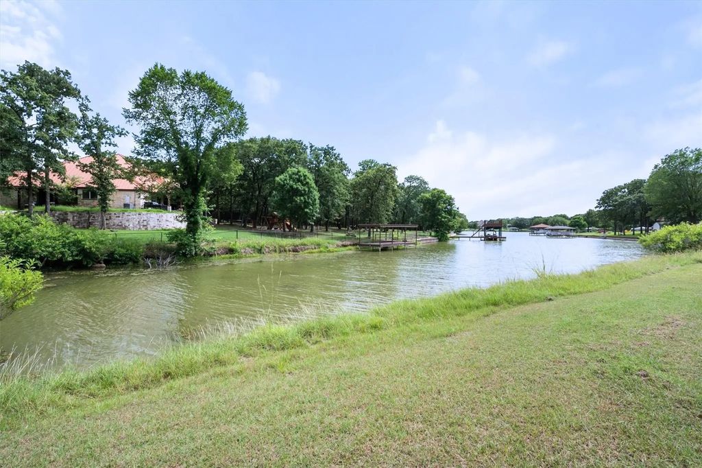 1706 Se County Road 2230, Corsicana