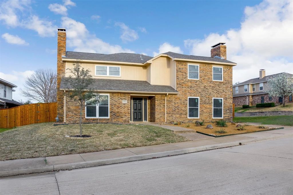 2179 Southern Place A, Carrollton