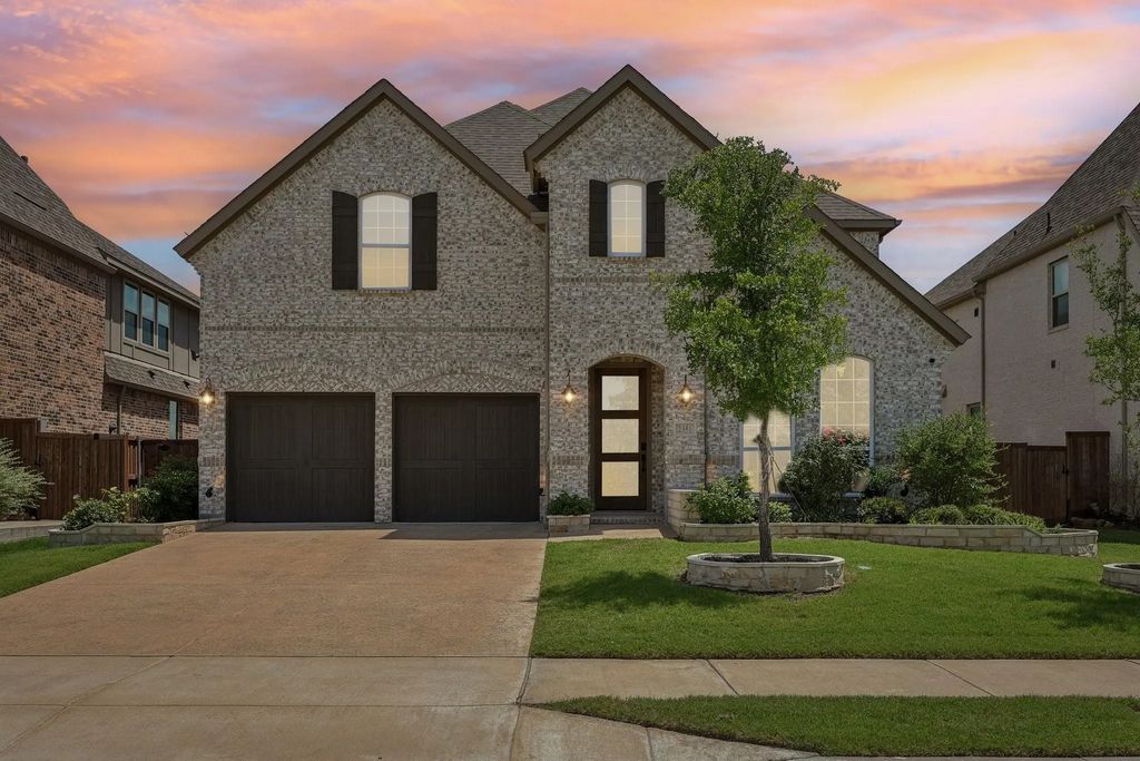 2351 Glen Heather Lane, Prosper