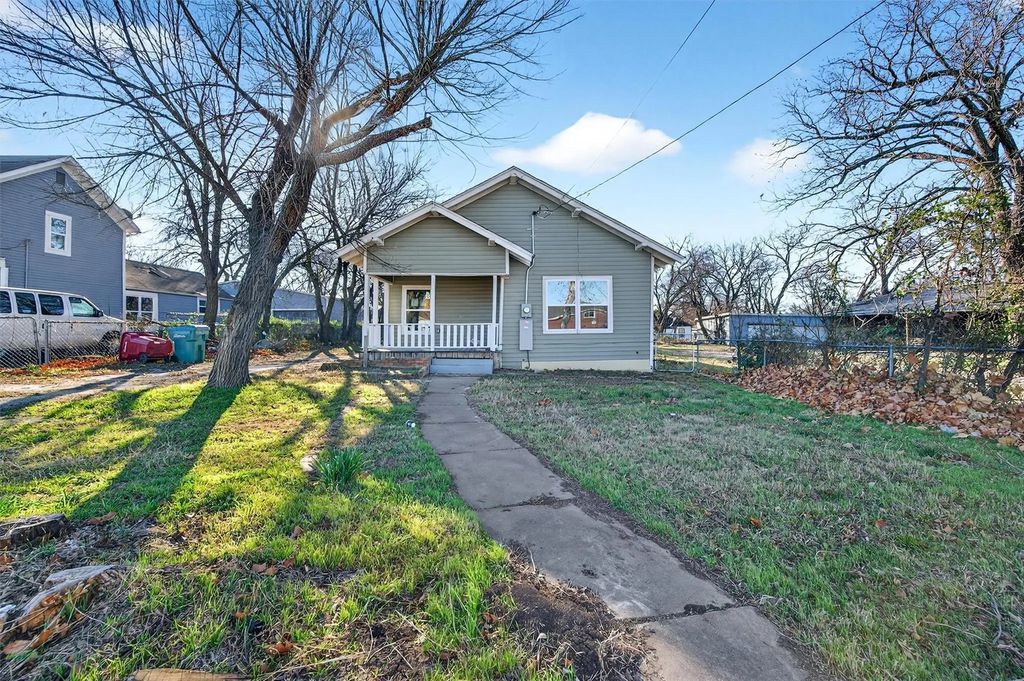 710 E Lamar Street, Sherman