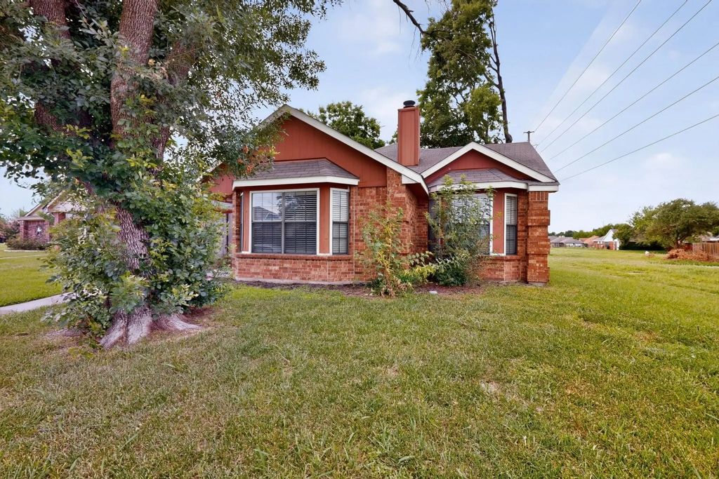 1700 Wheatfield Drive, Mesquite