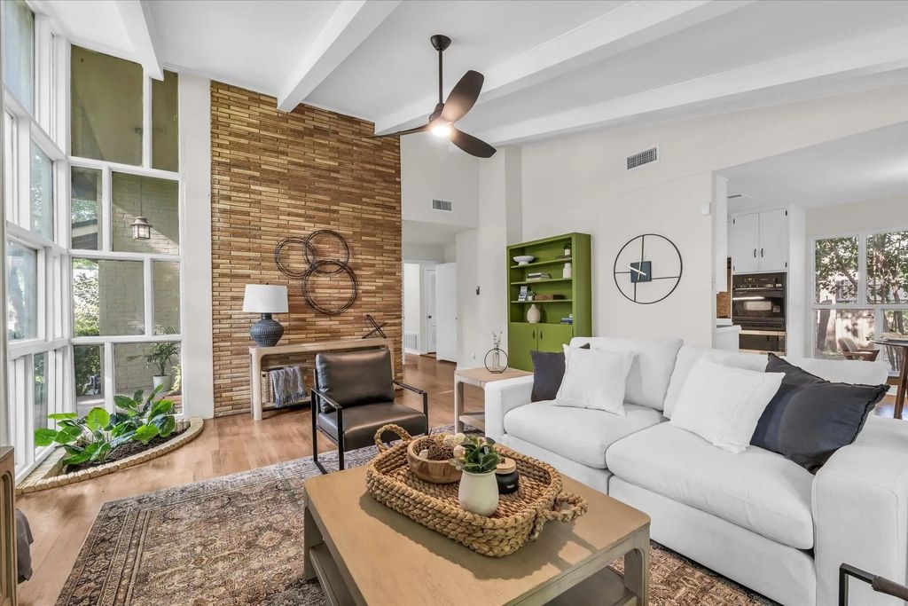 2500 N 42nd Street, Waco