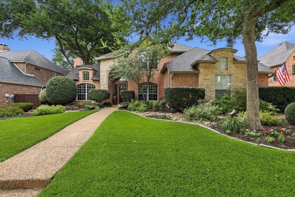4420 Crown Knoll Circle, Flower Mound