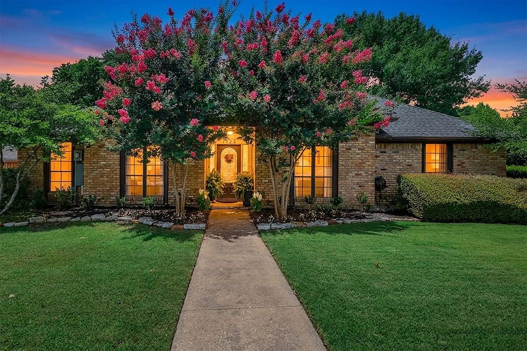 1725 Cordoba Court, Plano