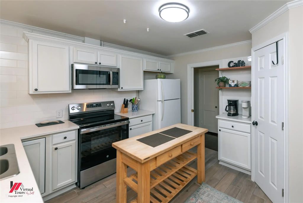 3890 Greenway Place, Shreveport