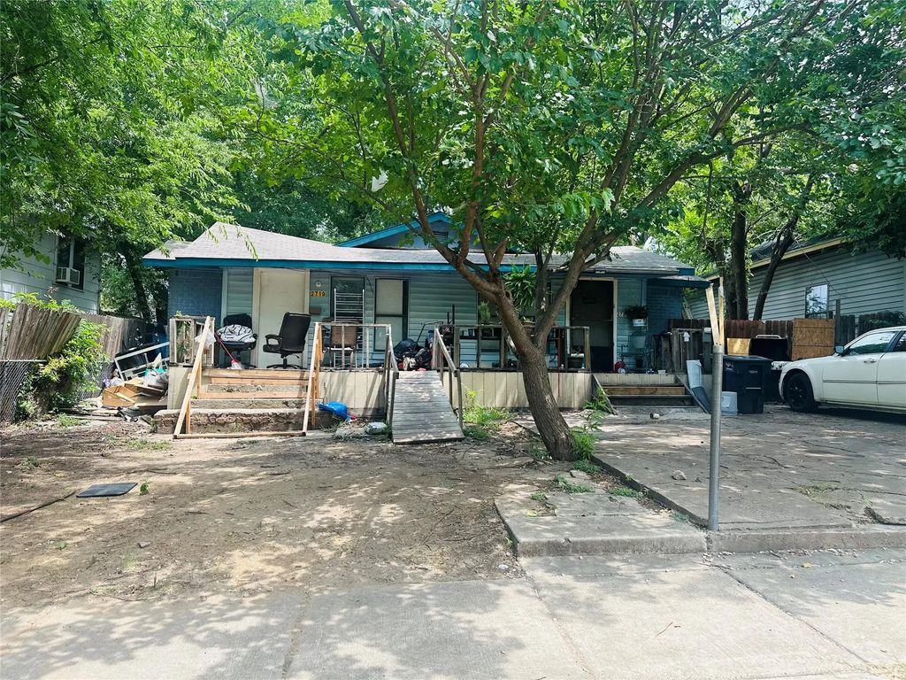 2719 Wilkinson Avenue, Fort Worth