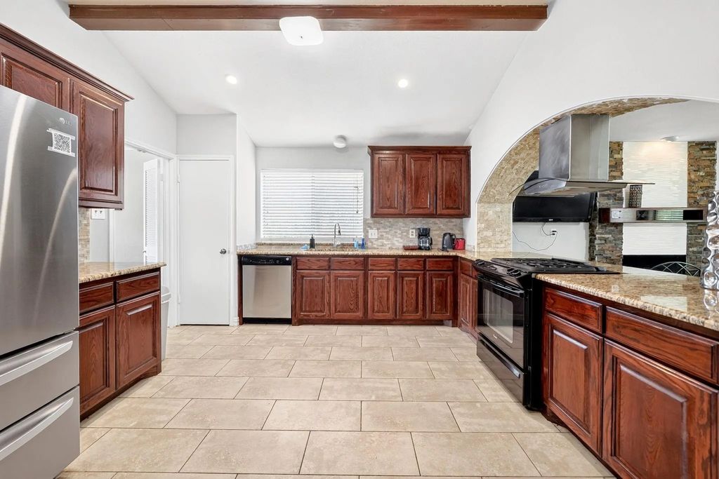 310 Overland Drive, Garland