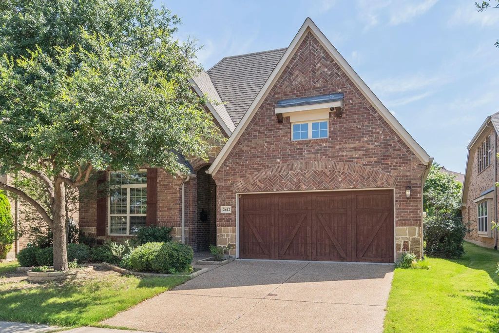 2612 Wales Way, Lewisville
