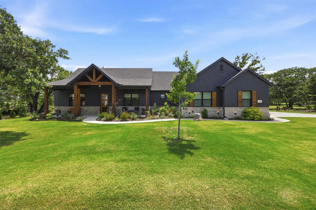 344 Zebrastone Way, Poolville