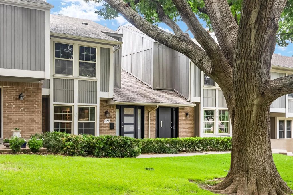 7608 Riverbrook Drive, Dallas