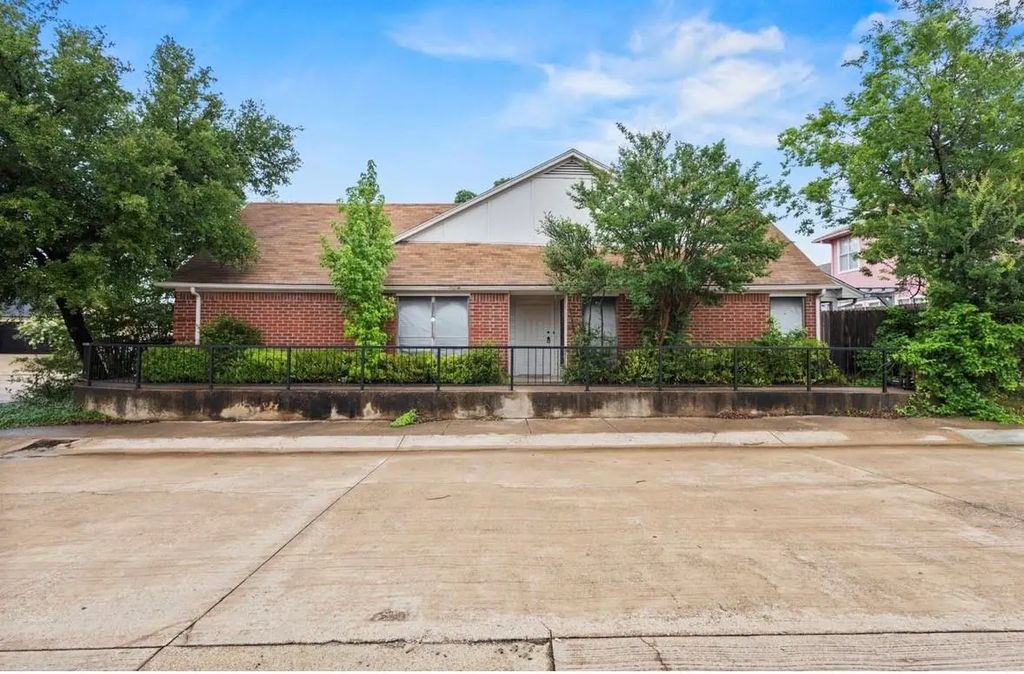3251 Bellville Drive, Dallas