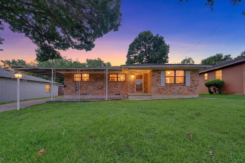 8730 Lapanto Lane, Dallas