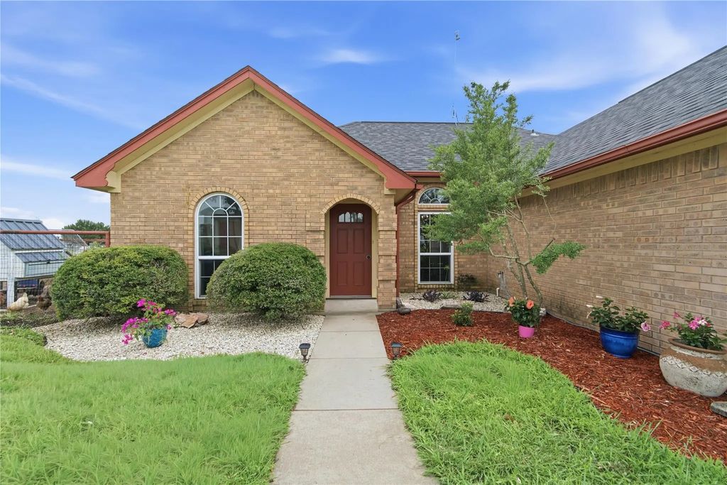 3039 Sunrise Trail, Weatherford