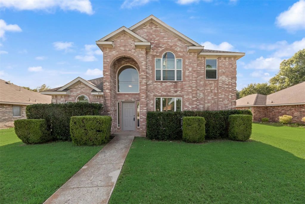 821 S Parks Drive, DeSoto