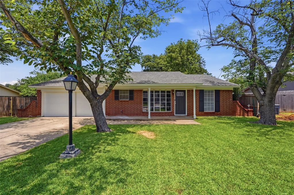 7513 Susan Court, North Richland Hills