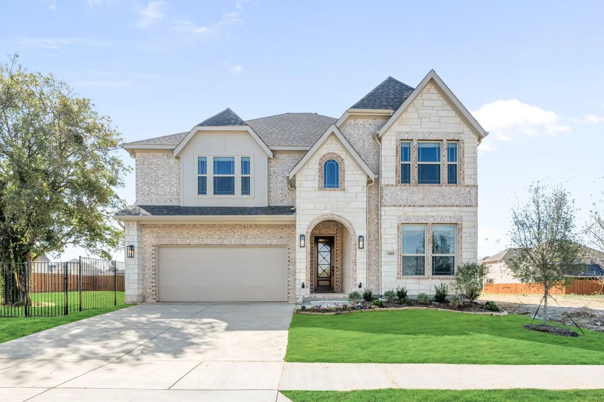 Photo of Listing #21307405