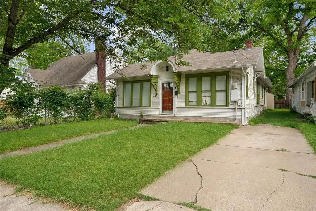 4602 Junius Street, Dallas