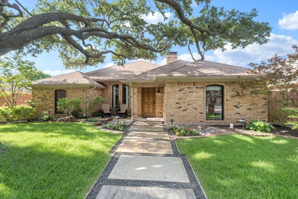 3913 Dome Drive, Addison