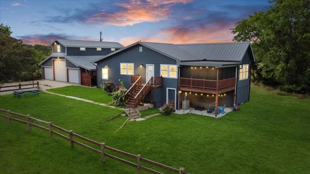 241 Rs County Road 1534, Point