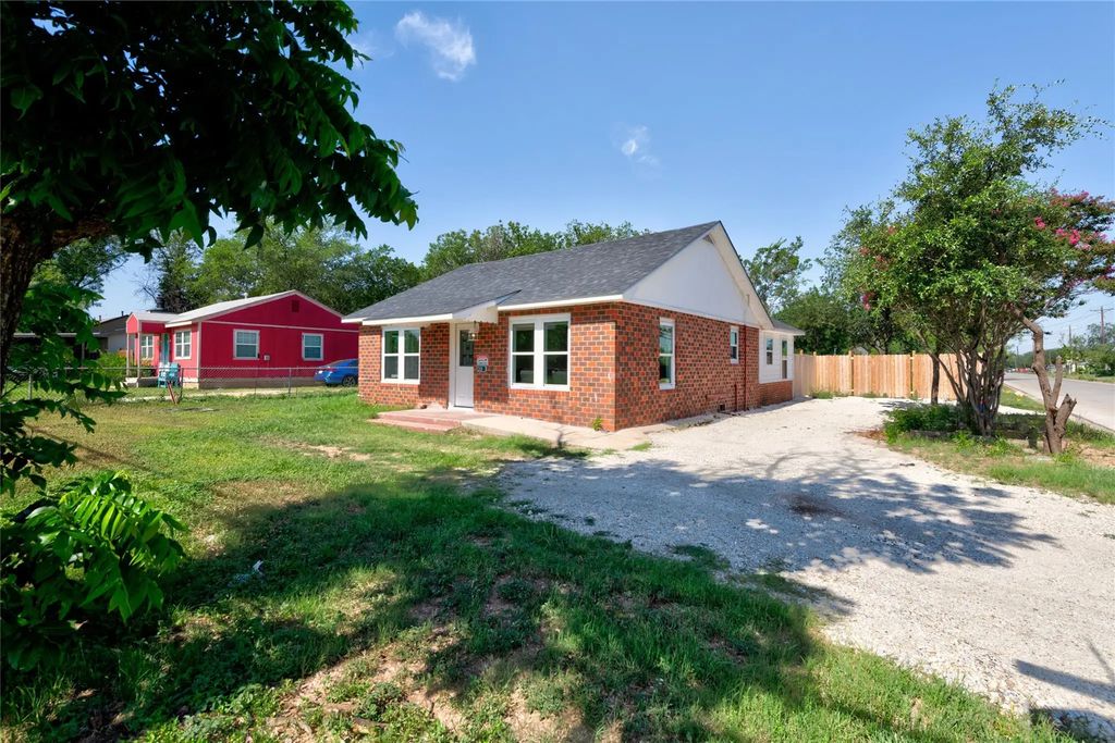 2498 Grape Street, Abilene