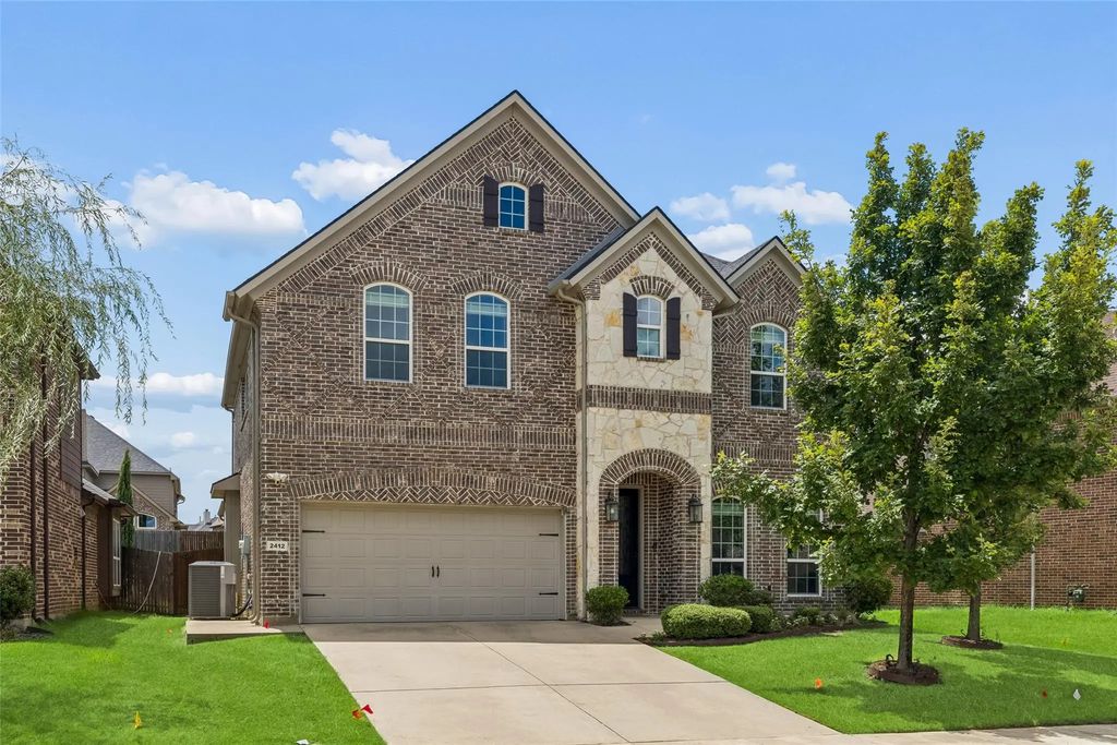 2412 Kingsgate Drive, Little Elm