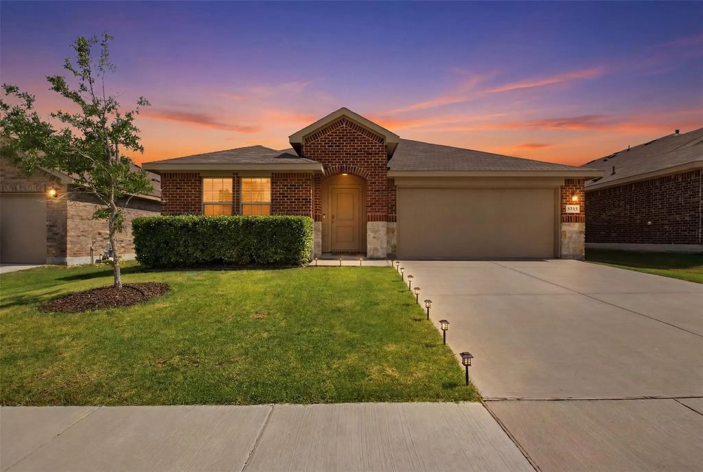 3713 Ridgeway Lane, Denton