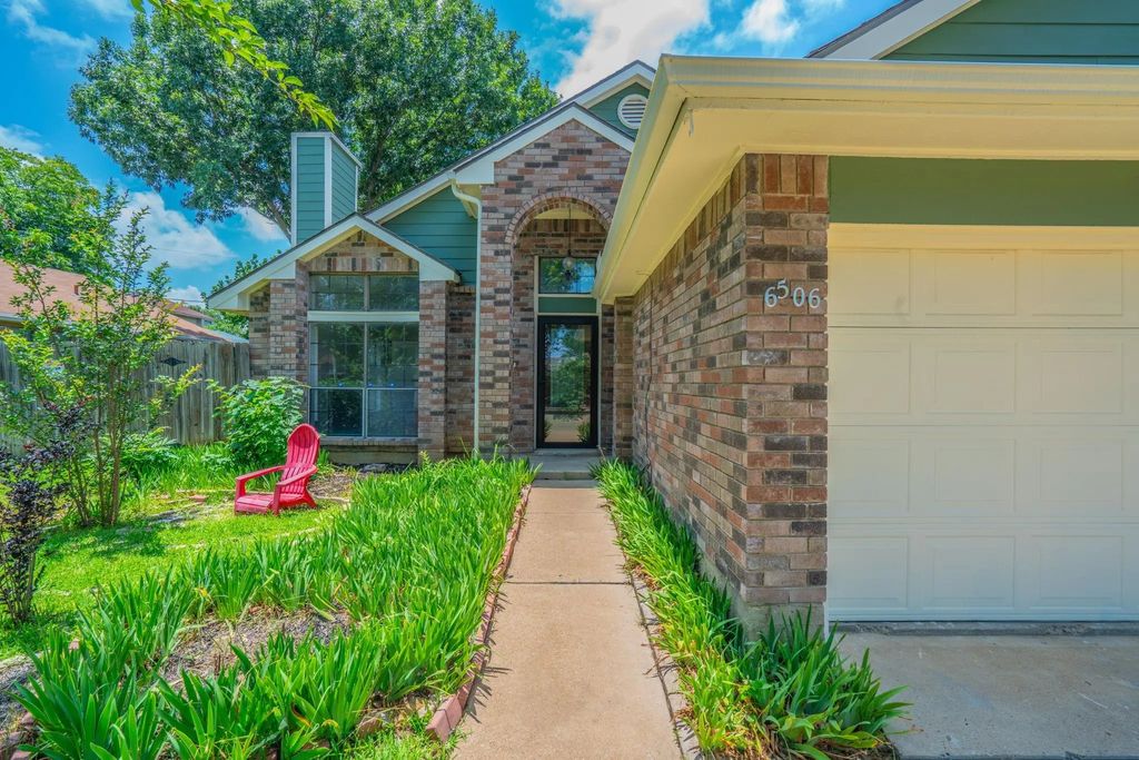 6506 Topaz Drive, Arlington