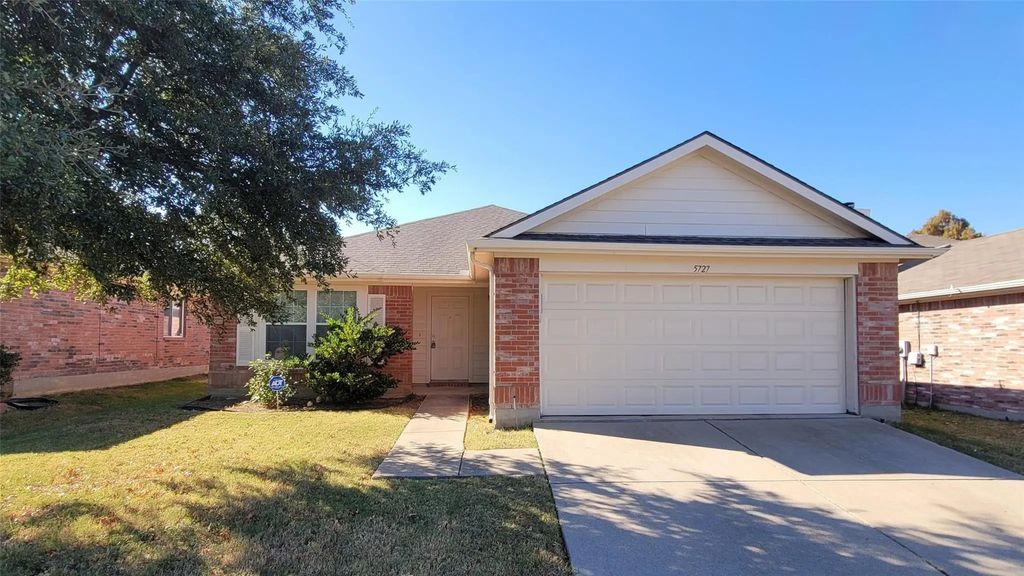 5727 Hunters Bend Lane, Dallas
