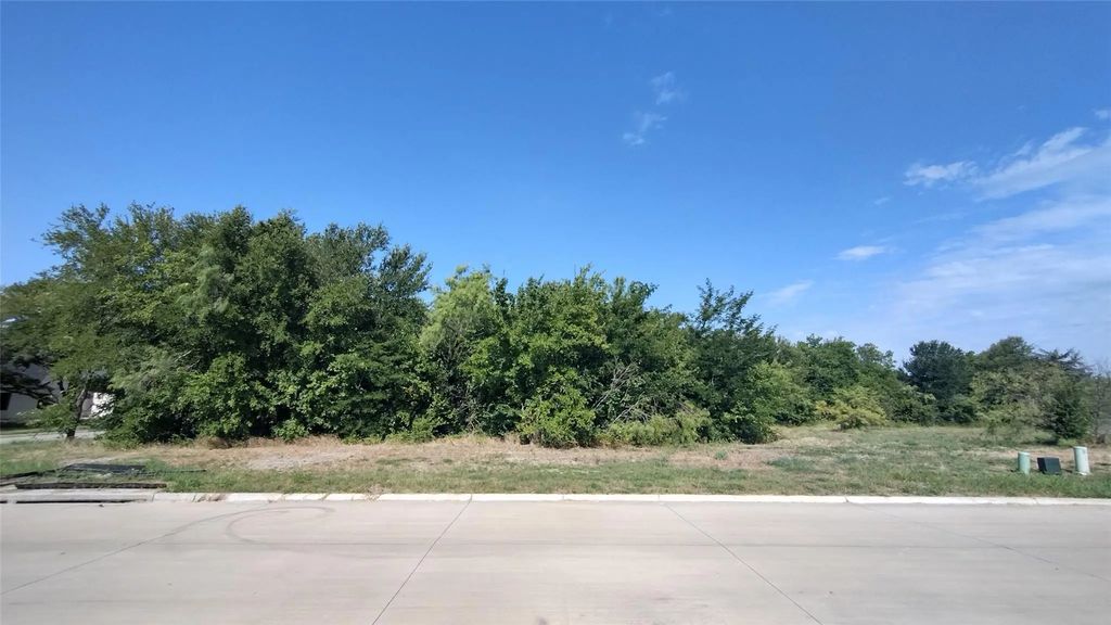 6266 Turkey Oak, Royse City