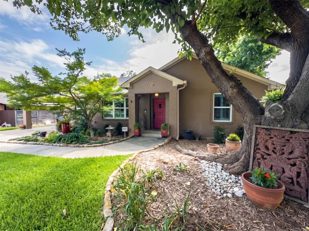 622 Ridgecrest Drive, Irving