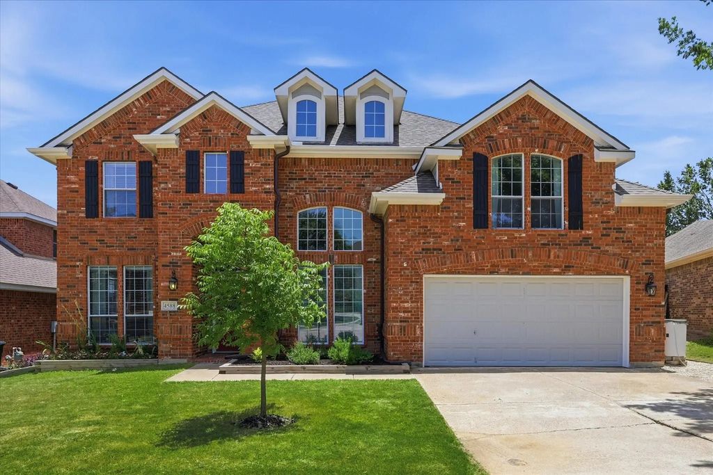 4588 Mountain Laurel Drive, Grand Prairie