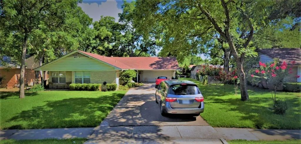 502 Forest Circle, Irving