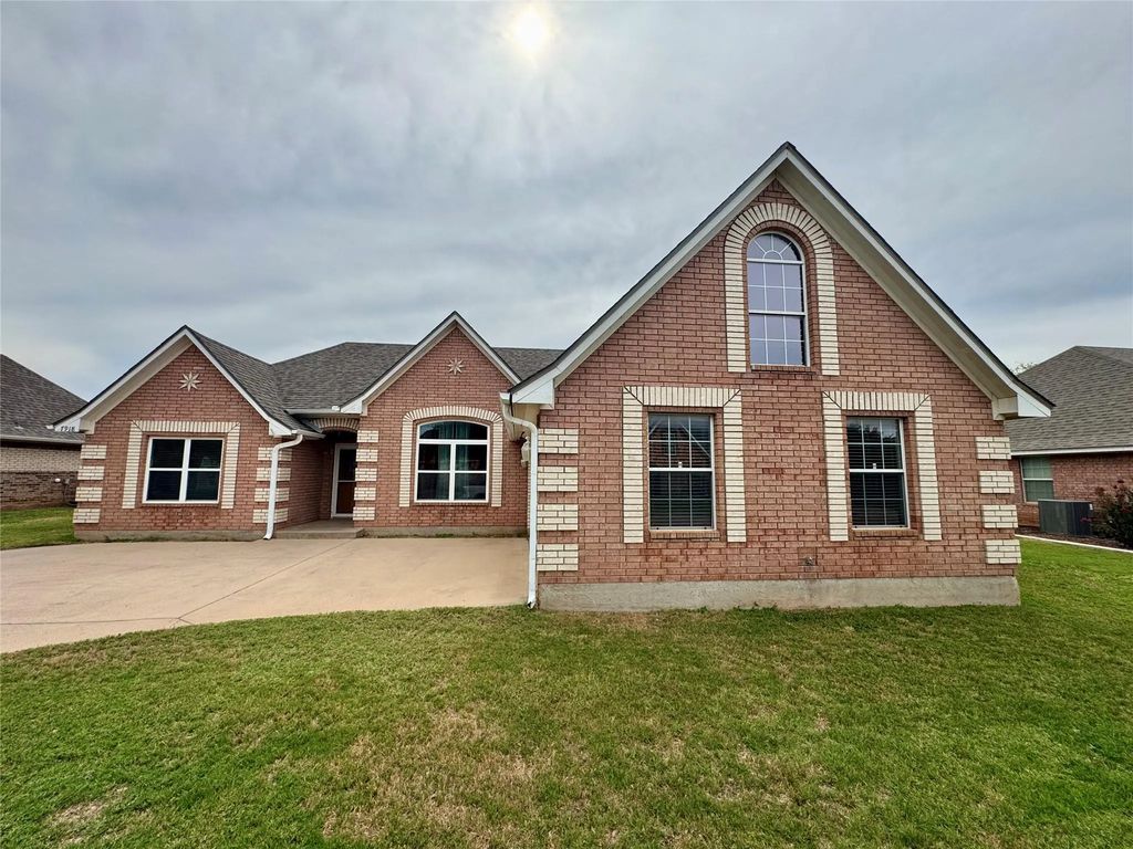 7918 Skyline Drive, Abilene