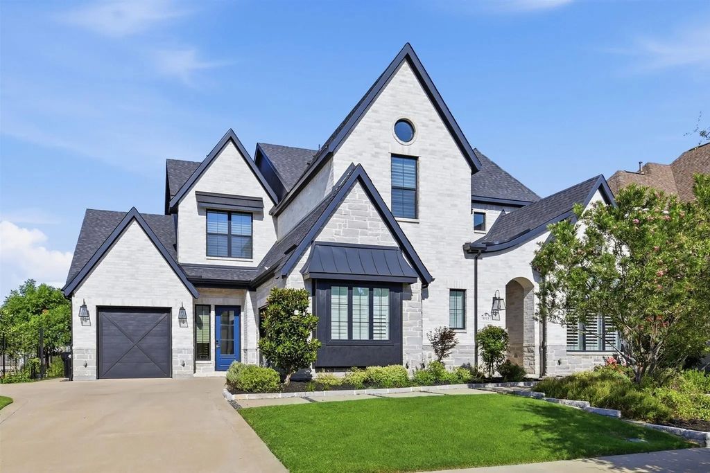 8915 Frostweed Road, Frisco