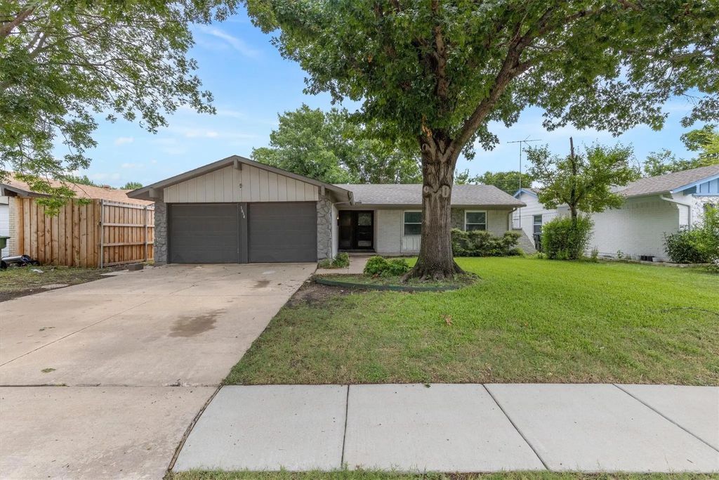 1614 N Yale Drive, Garland