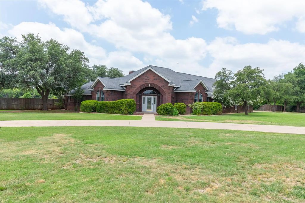 5433 Meadow Drive, Abilene