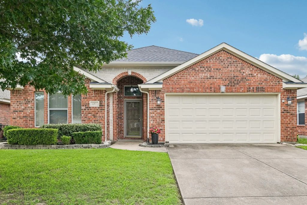 137 Tomahawk Drive, Greenville