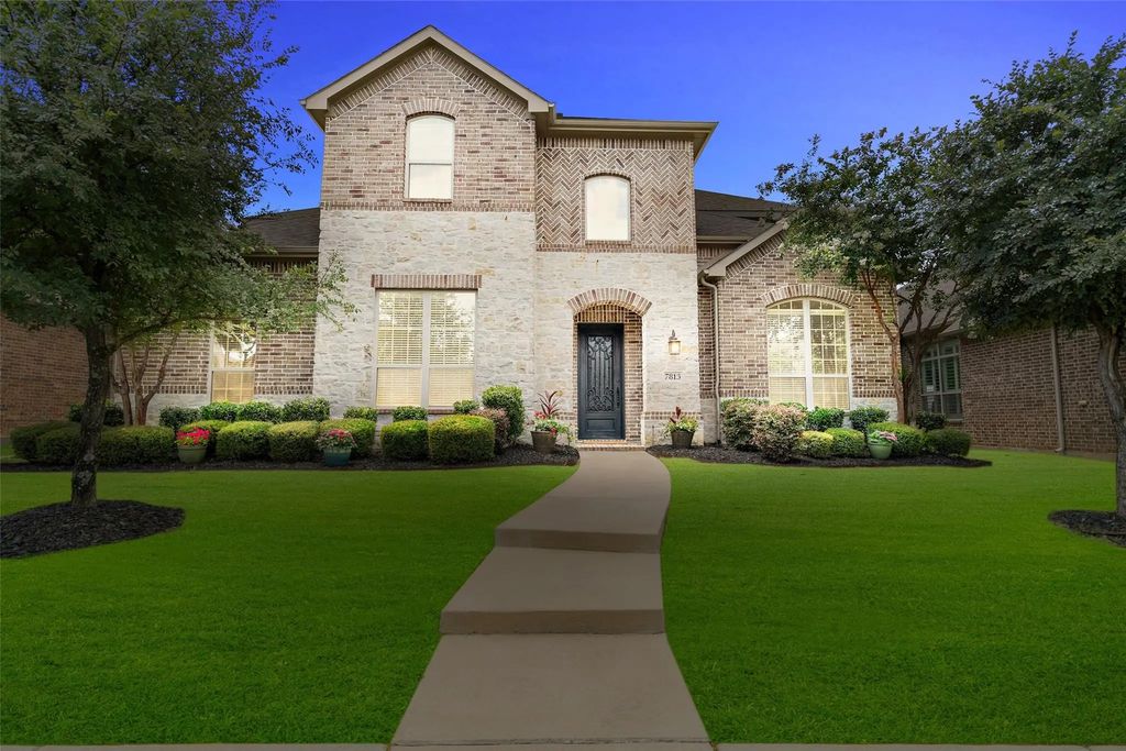 7813 Fallbrook Drive, Sachse