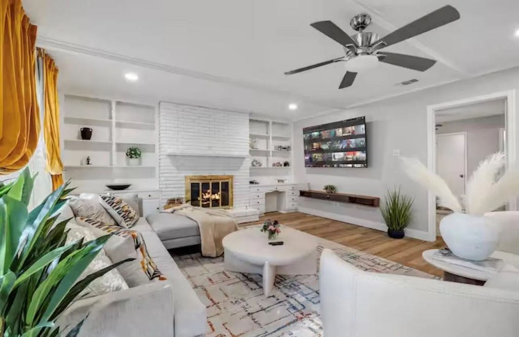 9005 Villa Park Circle, Dallas