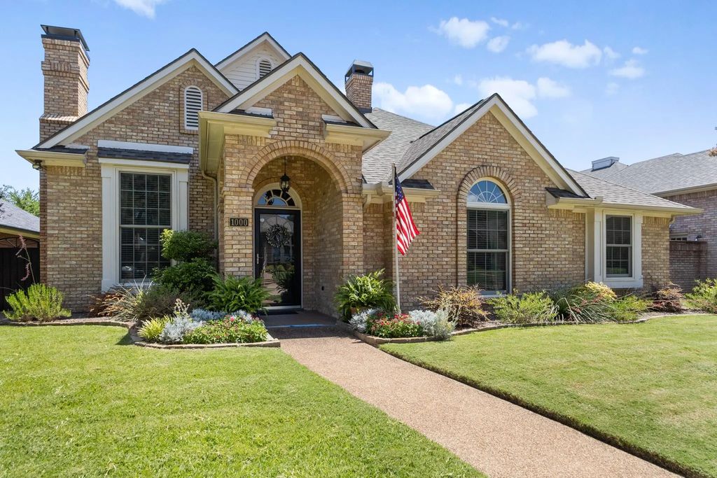 1000 Murl Drive, Irving
