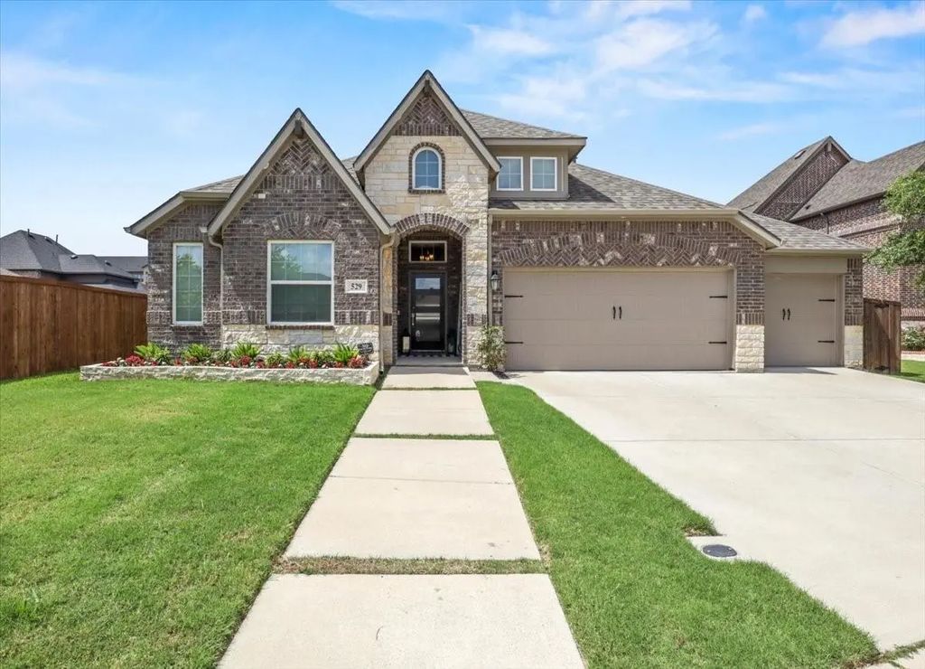 529 Warner Drive, Anna