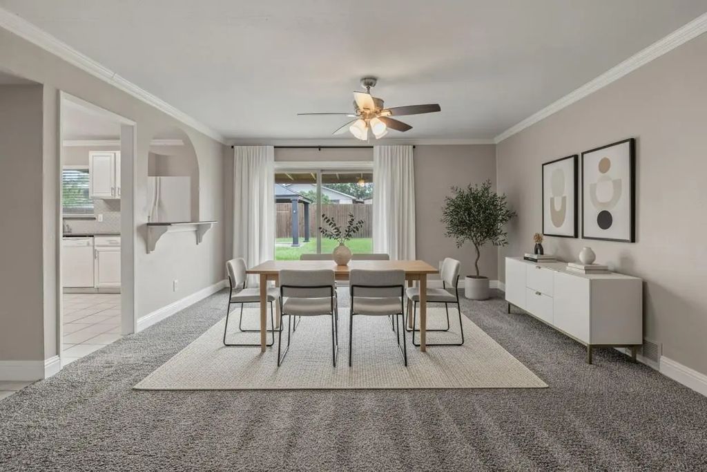 2223 Lockwood Drive, Carrollton